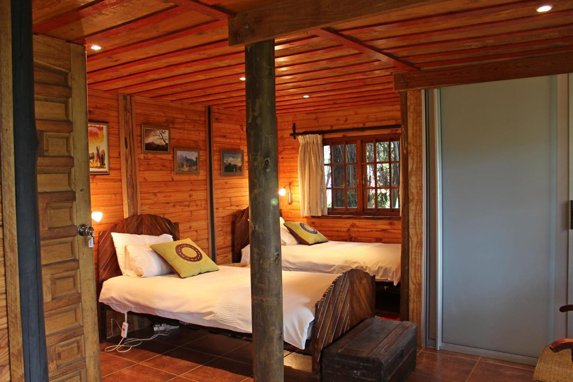 Treks, Trips And Trails Villa Champagne Valley Екстериор снимка